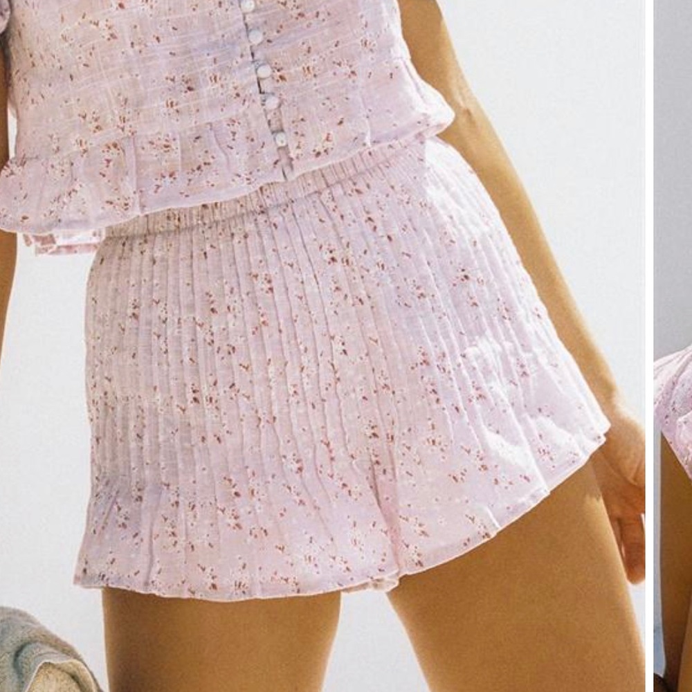 Sabo Skirt Pink Floral Pleated Shorts
